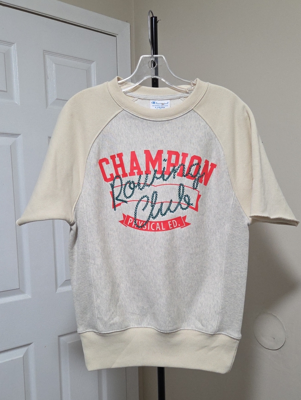 Champion Cotton Blend  Short-Sleeve Crewneck with Red & Dark Green Graphic